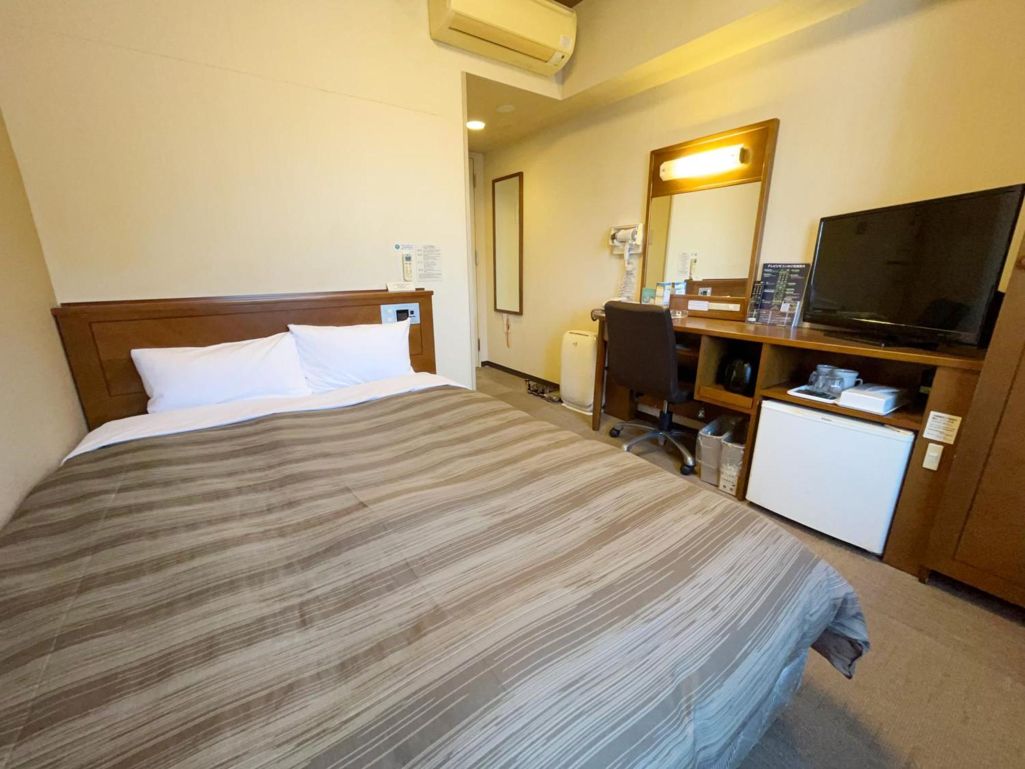 Hotel Route-Inn Ichinomiya Ekimae Buitenkant foto